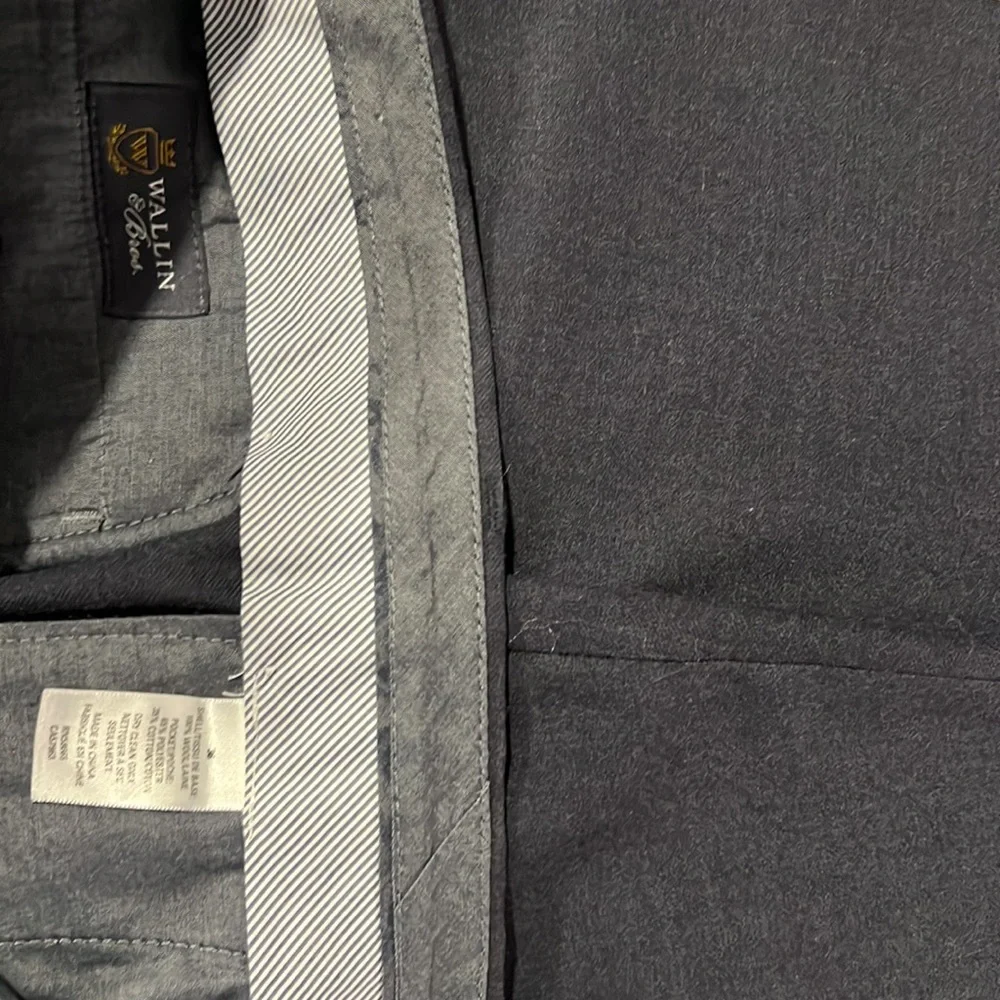 Wallin & Bros Navy Wool Suit | Comes with two pairs of matching pants - Picture 13 of 14